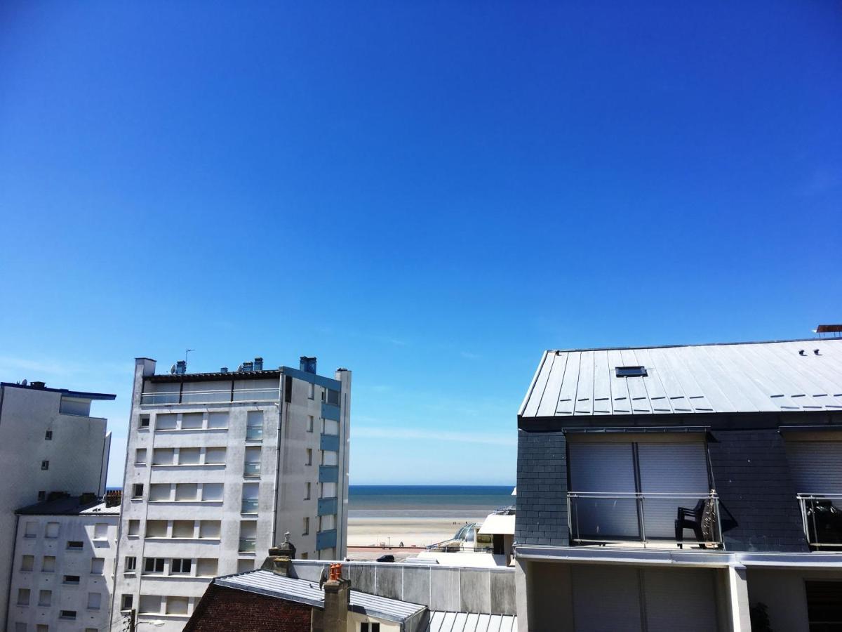 Duplex T4 Idealement Situe Entre La Place Du Marche Et Le Bord De Mer Le Touquet Bagian luar foto