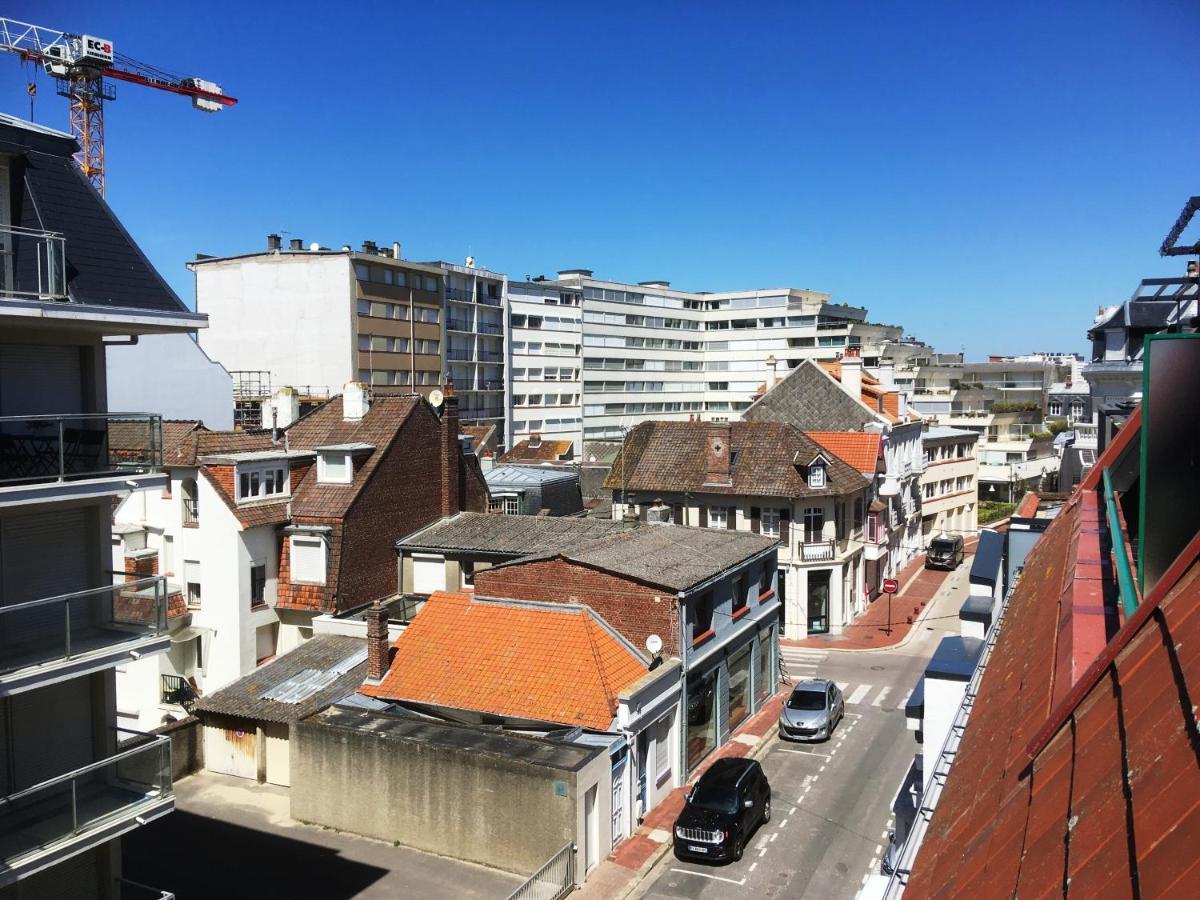 Duplex T4 Idealement Situe Entre La Place Du Marche Et Le Bord De Mer Le Touquet Bagian luar foto